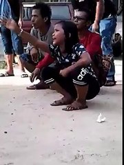 Beginilah Suasana Di Perlombaan Burung Kicau