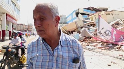 Ecuador earthquake leaves almost entire city homeless