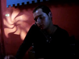 Mario Grimaldj serata iniziata a acapella cn Make a move on