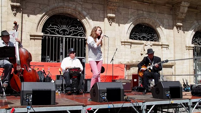 Les ZAH ZUH - Quizás, Quizás, Quizás