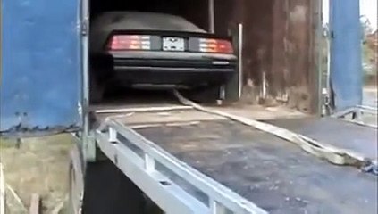 Tır Kasasında Unutulan 1985 Model Sıfır Km Camaro