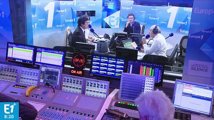 Jean-Vincent Placé : "Macron est très solidaire du gouvernement"