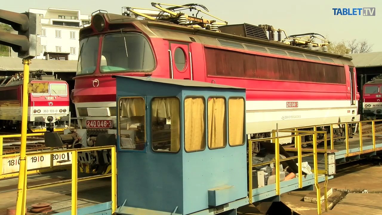 UNIKÁTNY VLAKOVÝ VIDEOPROJEKT: Z tratí do rušňa: Rad 240 Laminátka
