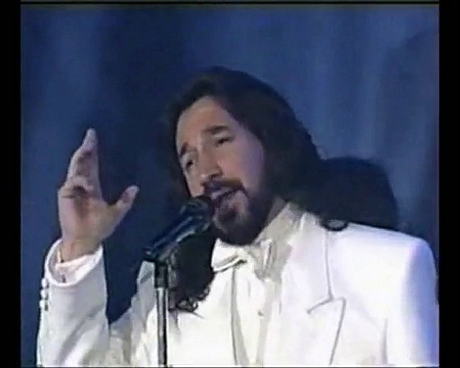 AMOR EN SILENCIO. MARCO ANTONIO SOLÍS.