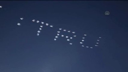 New York'ta Türk Şöleni (2) - Uçaklarla Gökyüzüne Yazılan Barış Mesajları