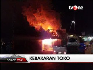 Empat Toko di Bukittinggi Ludes Dilalap Api