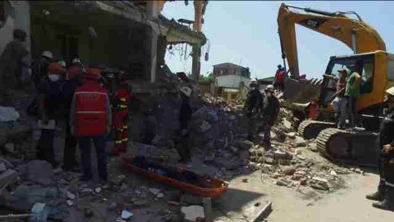 La esperanza de encontrar supervivientes se desvanece en Manta