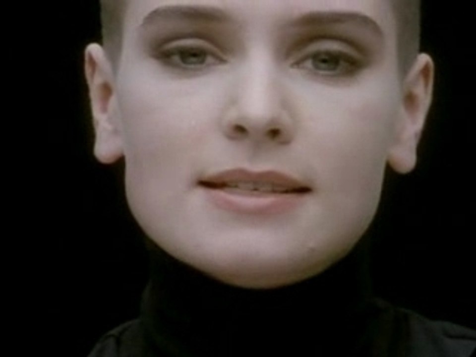 Sinead O'Connor - Nothing Compares 2 U