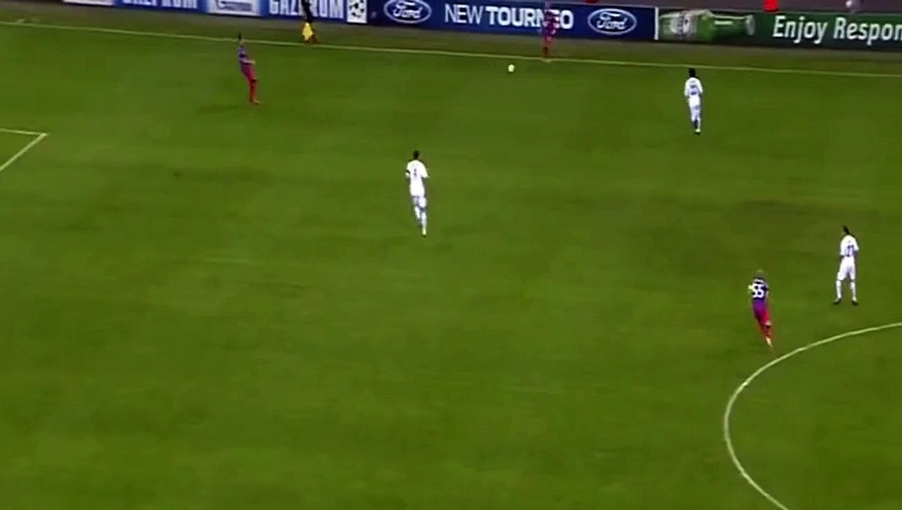 Marcelo Diaz Un But Magnifique - Steaua vs FC Basel 0-1 HD