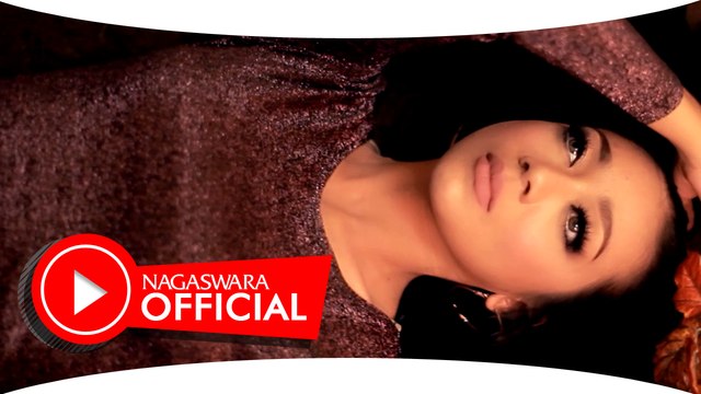 Monica Selvia - Cinta Sekejap - Official Music Video - NAGASWARA