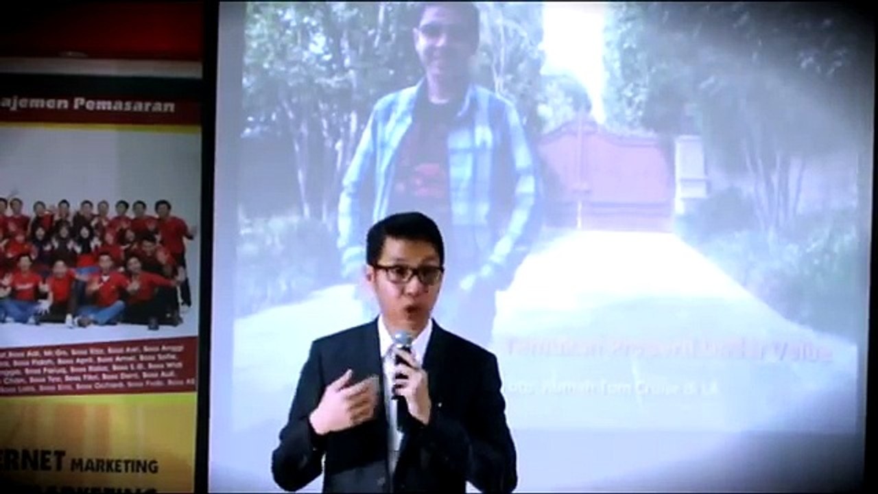 SMS 0899.6300.834 (Three), Ippho Santosa, Seminar Meraih 100 Juta Pertama