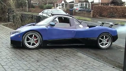 Homem transforma o seu Velho Ford num "Quase" Pagani Zonda !