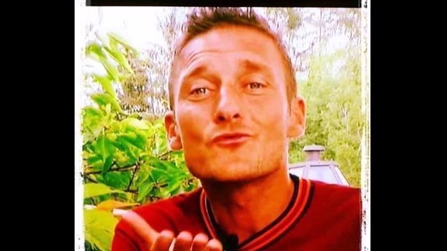 IO SONO TOTTI IO SONO LEGGENDA