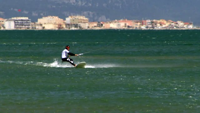 Kitesurf: le Mondial du vent fête ses 20 ans à Leucate