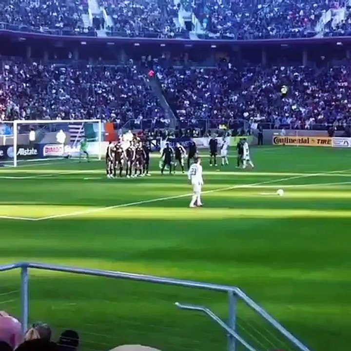 Beckham, başkaydı.