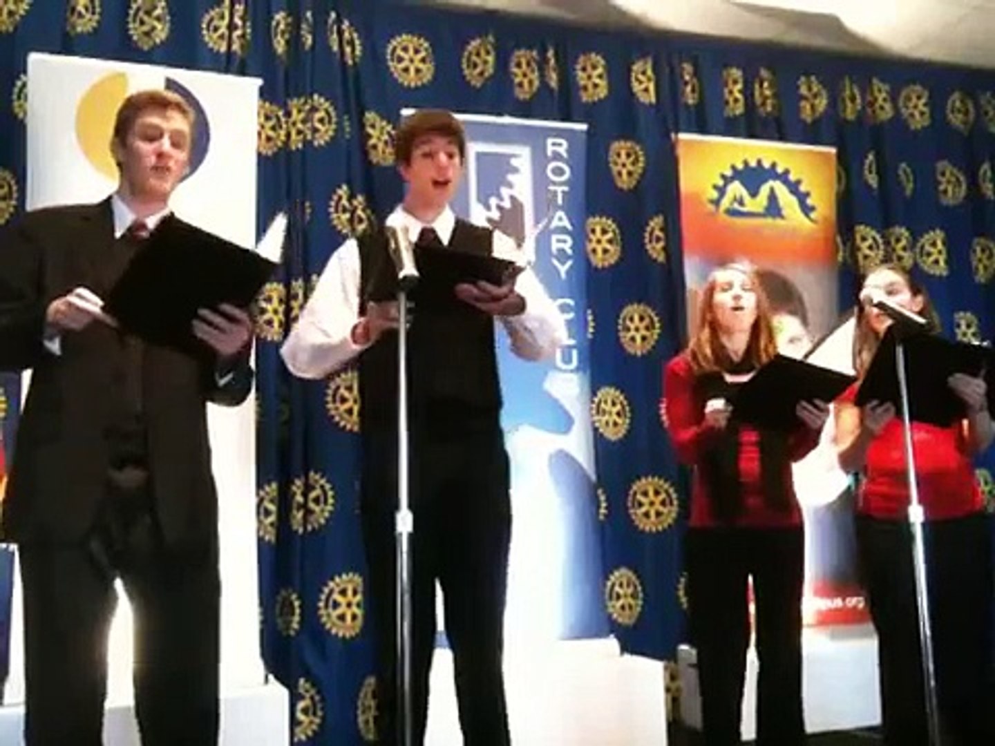 ⁣Rotary Singers- Holiday Performance