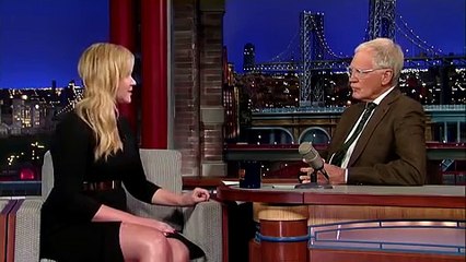 Amy Schumer Lifts Her Skirt For Letterman