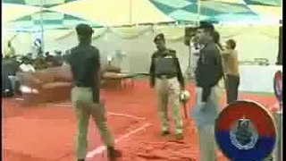 Pakistani police In Haidr abad Posted By Music Station