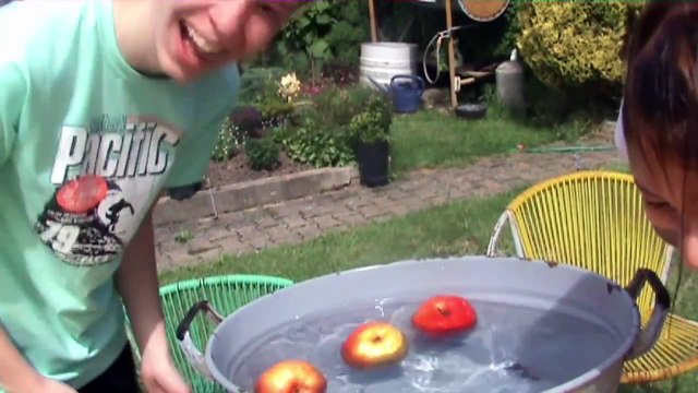 ★Kopf-in-Wasser-steck-Challenge★