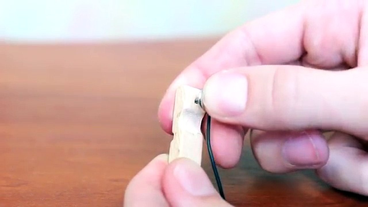 Ecco Come Costruire Un Efficace Allarme Fai-Da-Te Per La Casa. GENIALE!