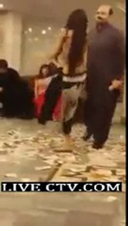 Baby doll pakistani Girl Dance