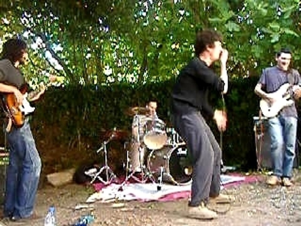 Nightingale's Burp - Sonnette à son Pied (1)