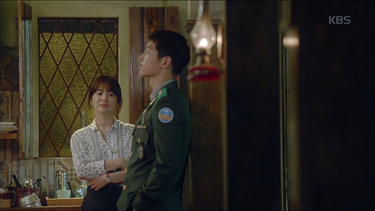 송중기, 송혜교와 달달함 폭발하는 ‘와인키스’