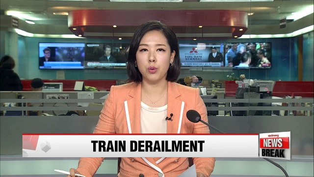 Train derailment in Yeosu kills 1 engineer, injures 8