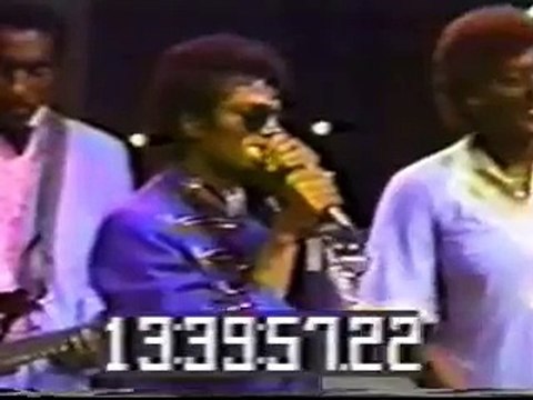 Prince, James Brown et Michael Jackson sur scène ensemble.. RIP Prince