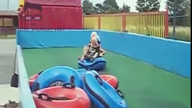 Baba Sakin Ol Herkes Sana Bakıyor ! Baba tamam tamam