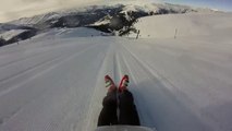 Un skieur glisse sur 1200 mètres sans ses skis