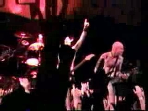 Goldfinger - 99 Red Balloons (Live!!)