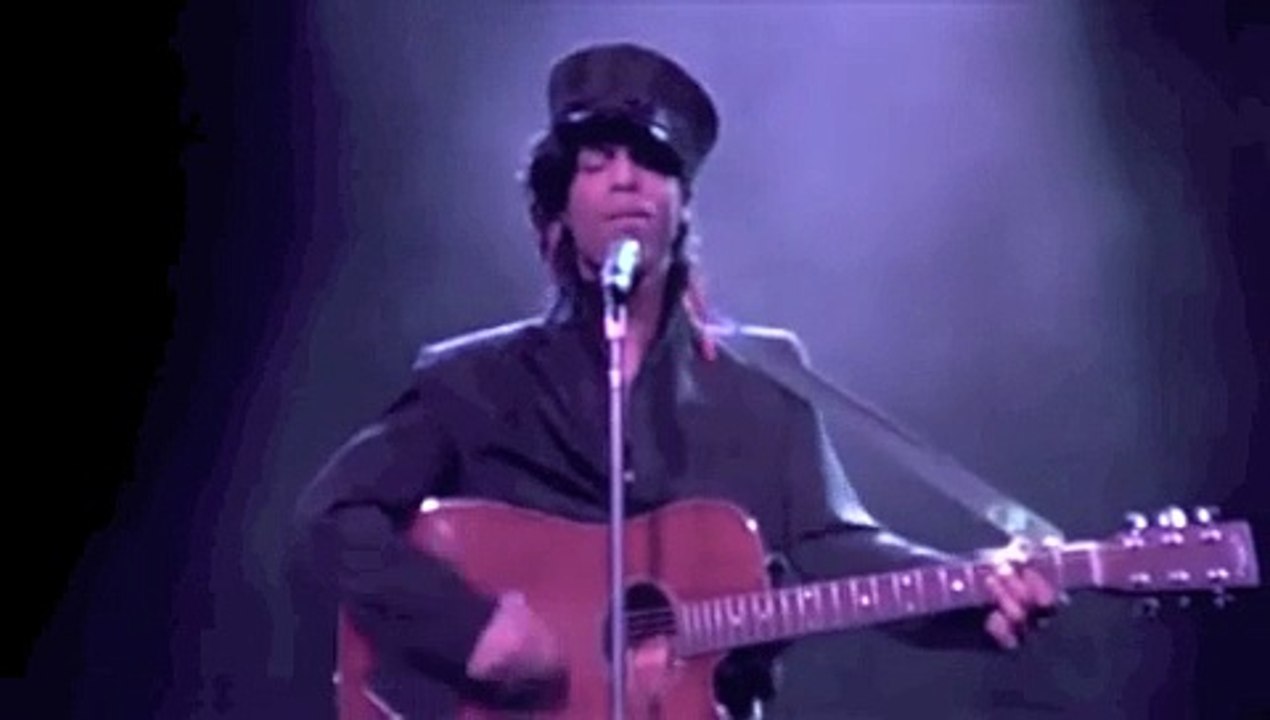 ♛ AMAZING PRINCE LIVE MUSIC ♡