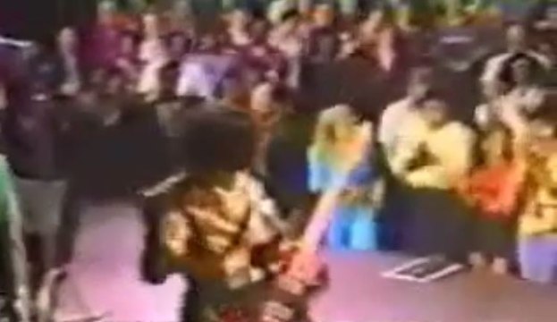 Une vidéo d'anthologie où Michaël Jackson et Prince sont sur scène avec James Brown et B.B King