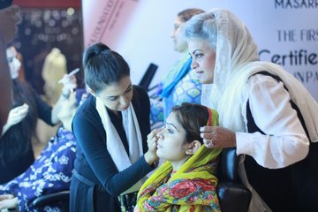 Halal Make Up By Masarat Misbah-Good Morning Pakistan- 2016