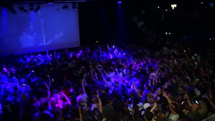 Prince fans pay tribute with all-night dance party