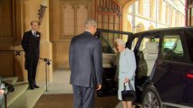 Obamas visit Windsor Castle for lunch with the Queen