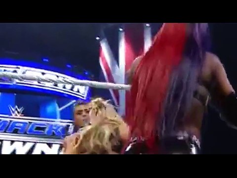 Natalya & Paige vs. Naomi & Tamina SmackDown 21 April 2016 Part 2