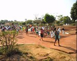Abertura do 9º Festival de Praia Rio Araguainha - (Alunos e Professores na Marcha Ecológica).wmv