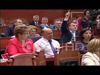 DEBATE PER SHULLAZIN NE PARLAMENT, RAMA: E KAPI POLICIA. BERISHA: TAHIRI E PERDORI PER GJUTAJT