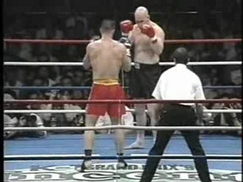 (Hommage) Andy Hug vs Mike Bernardo K-1 GP 1996