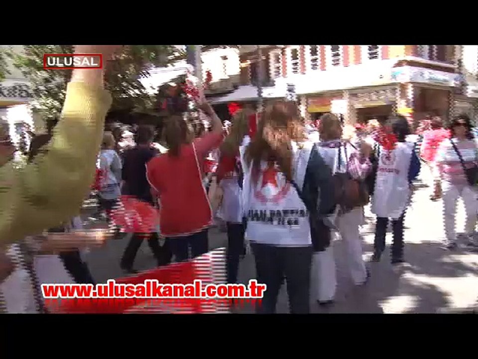 Vatan Partisi Öncü Kadın: Şehit çocuklarına adanan gün, 'şehit var' diye iptal edilemez