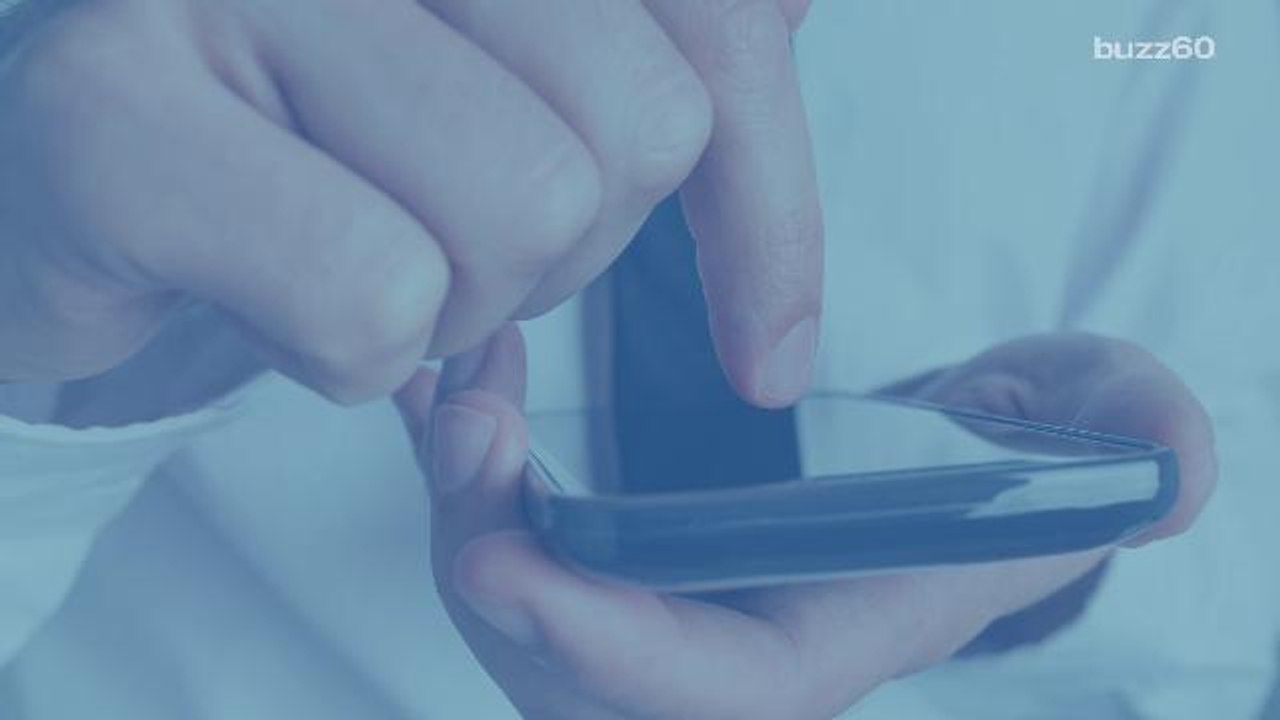 Flip Phones vs. Smart Phones; Which Should You Carry