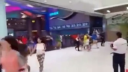 Video shows the moment of Magnitude-78 earthquake hits Ecuador