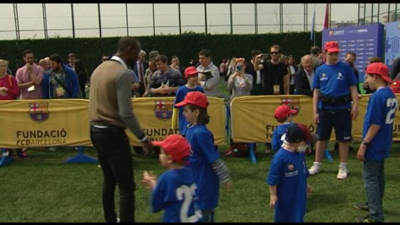 Fundación Barça y Eric Abidal firman acuerdo para ayudar a los niños con cáncer