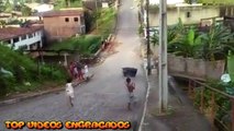 top videos engraçados - whatsapp funny fails compilation tombos (abril2015) 2