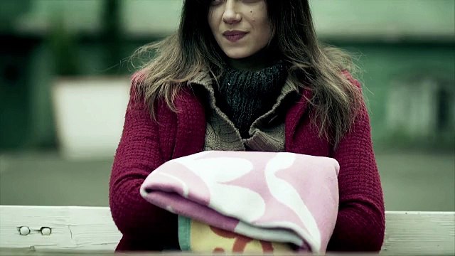 Kutsi Feat. Meral Kendir - Söz Konusu Aşk (Kırgın Çiçekler Soundtrack)