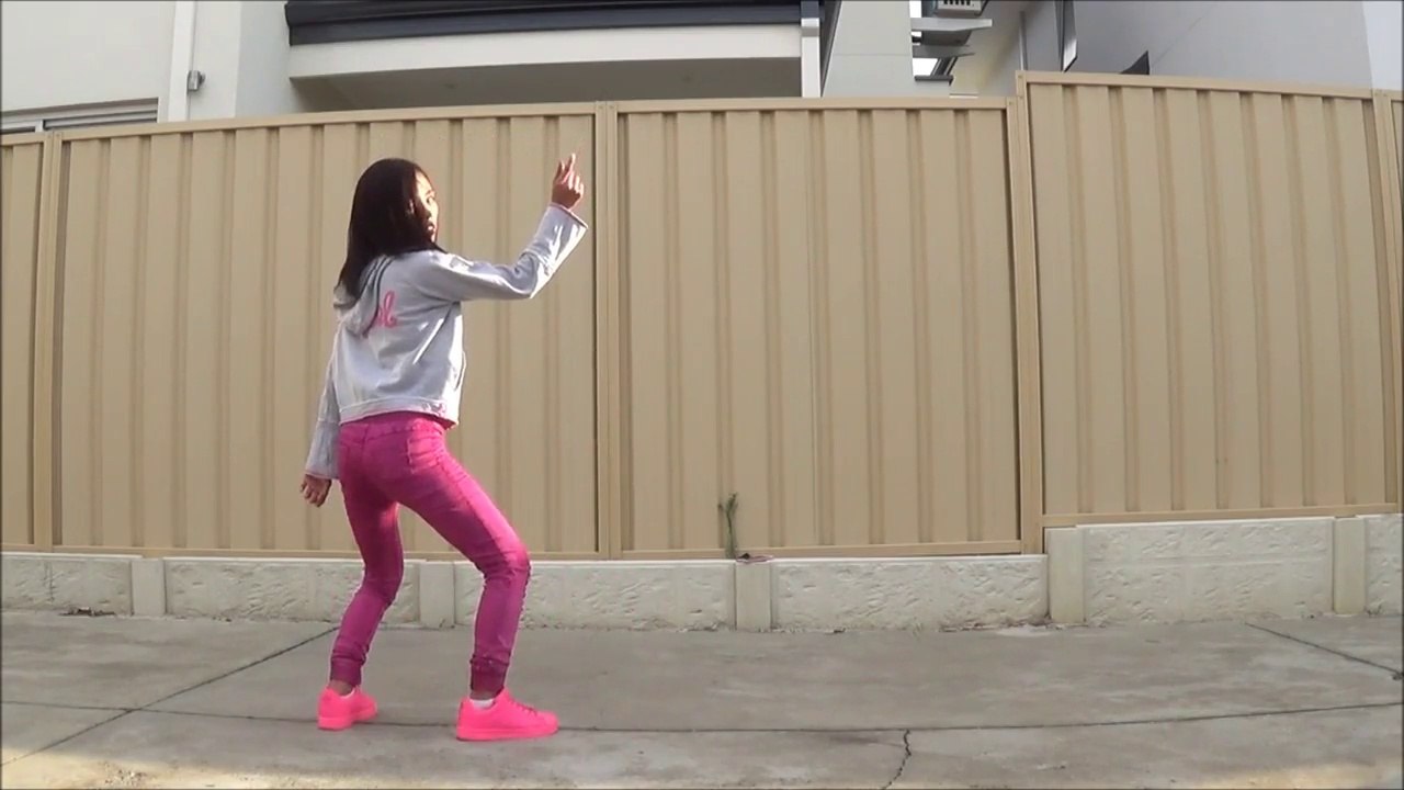 ROSELYN Brave Girls - Deepened Dance Cover