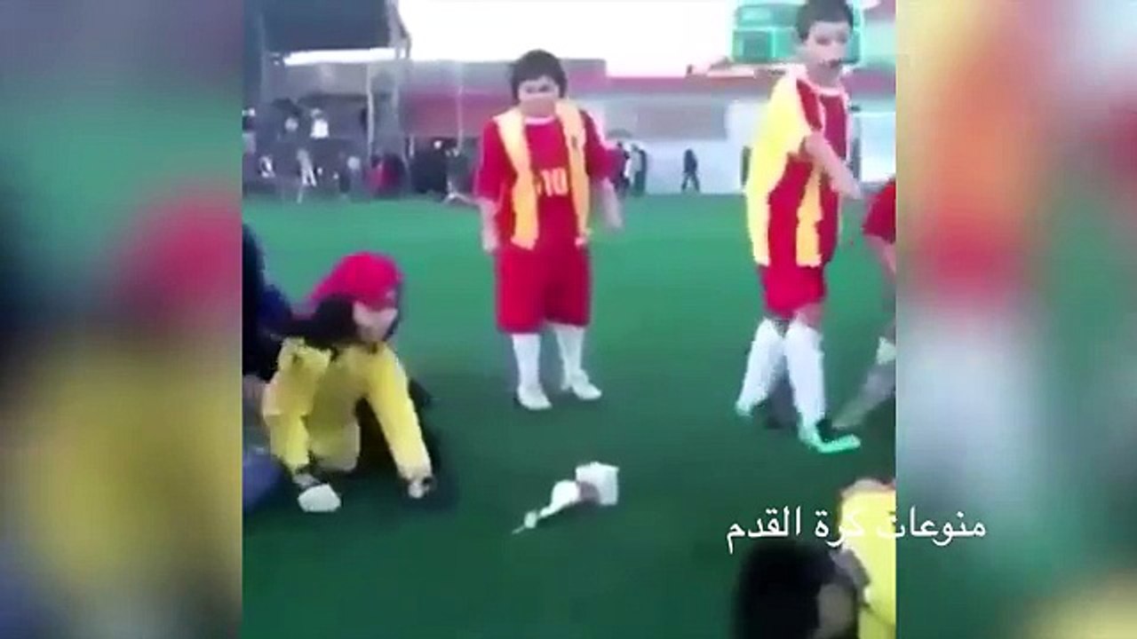 لقطات طريفة جدا لمحاولات فاشلة في كرة القدم ● الجزء الثاني - HD
