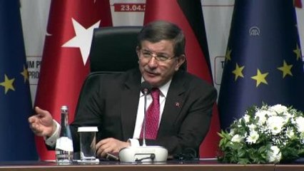 Davutoğlu: "Biz Avrupa Ailesinin Bir Parçasıyız"
